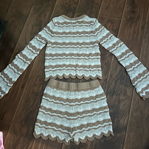 Brown & white knit set from TJ Maxx! - Picture 2 of 2